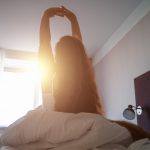 Vstávanie o piatej ráno a ďalších 5 užitočných návykov úspešných ľudí