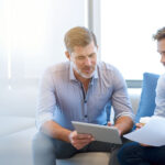 Založenie s.r.o. svojpomocne alebo cez firmu? Toto sú naše tipy